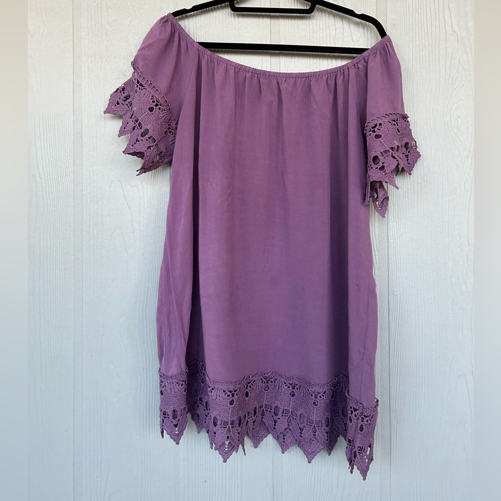 49.IRIS Women’s Tunic Tops with lace and short sleeves. Size 3XL
